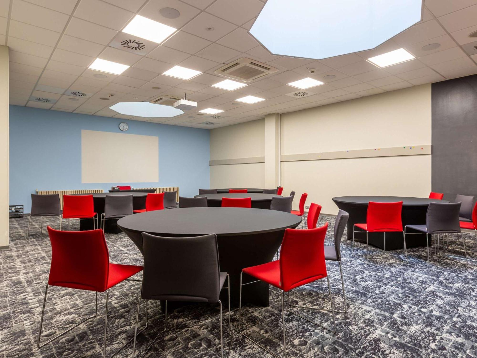 Hotel Ibis Centrum 2*